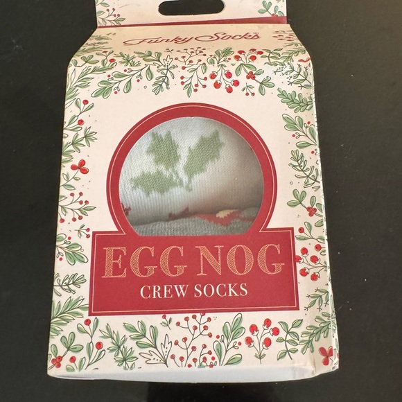 Egg Nog Funky Crew Socks Holiday Winter Themed Socks in Gift Box NWT - Picture 6 of 6